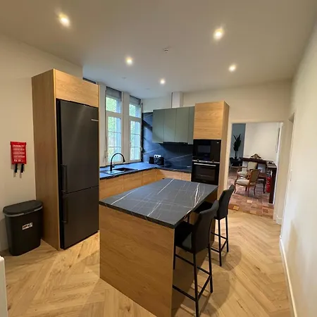 アパート Froidvau ディナン